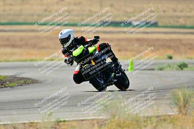 media/Apr-13-2025-TrackXperience (Sun) [[fb1ef998a6]]/Level 1 (Beginner)/Turn 6 (Session 2)/